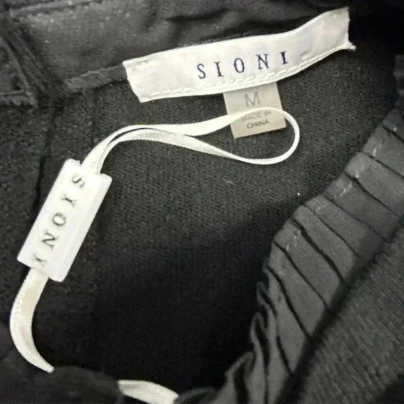 Sioni Women's Black Sheer Pleated Sleeve Mock Neck Blouse Size M - Picture 8 of 13